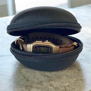 Personalizowany zegarek cyfrowy Casio F-91 Gold – brązowy pasek nylonowy ze złotą sprzączką zdjęcie 14