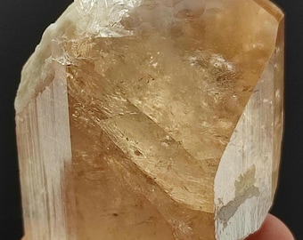 天然トパーズ結晶（劈開石標本付き）、パキスタン・スカルドゥ産原石