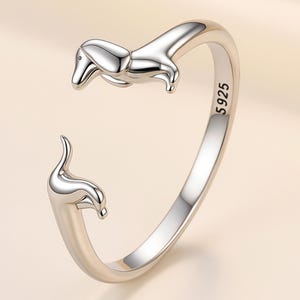 Süsser Hundering, Dackel Ring in Sterling Silber, Verstellbarer Ring, Minimalistischer Ring, Geschenk für Sie, Geschenk für Frauen, Weihnachtsgeschenk