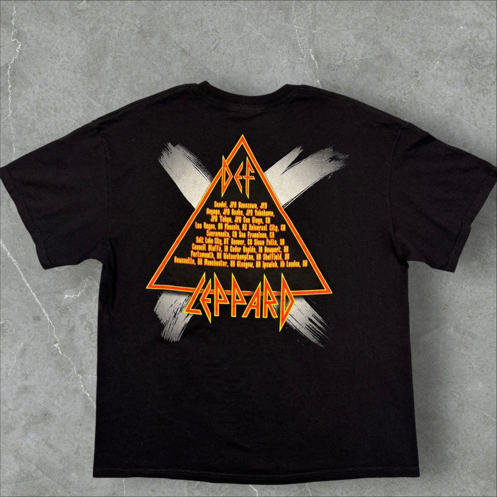 Vintage Y2K 2003 Def Leppard X Ten USA Tour Concert Rock Band T