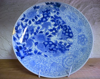 Blue and white plate 2359, 19th century, beasts