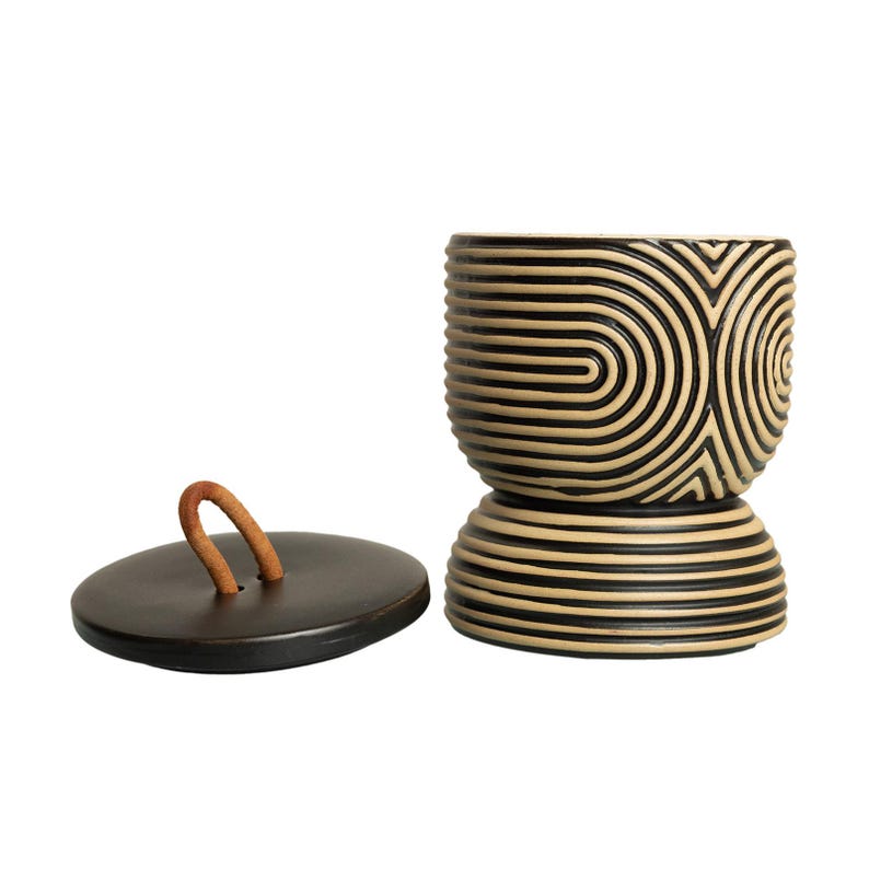 Pot décoratif bohème bohème texturé en céramique Anthropologie Collection Catalina image 9