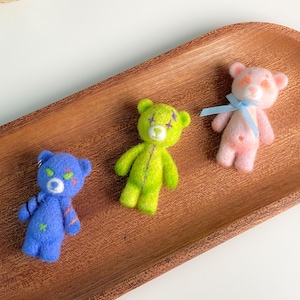 Felt bearkey chain | Handmade felt ornament | Wool felt decoration | Gift for her | Kawaii felt art | Bag charm for backpack