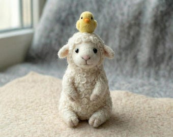 Vintage Chalkware Lamb Figurine: 1930s Carnival Prize, Nursery