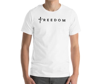 Maglietta Freedom Christian Cross – In onore della lotta di Charlie Kirk per la fede e la libertà