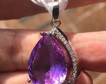 Sale, Very Beautiful Color Change Alexandrite Necklace, Alloy, Organza Cord or 925 Silver Chain