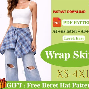 Könnte beinhalten: Eine Frau trägt ein weißes Crop-Top, eine hellblaue zerrissene Jeans und einen blau karierten Wickelrock. Das Bild enthält den Text "Wrap Skirt" und "XS-4XL". Das Bild zeigt auch "Instant Download" und "PDF PDF Pattern".