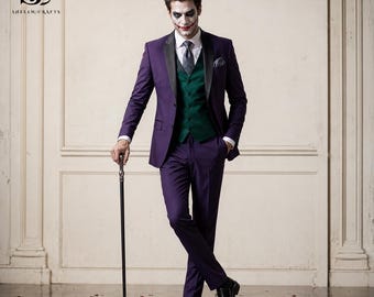 Lila Joker-Anzug für Herren | Dreiteiliges Halloween-Bösewicht-Kostüm | Gotham-Bösewicht-Anzug, Dark-Knight-Cosplay, Böser-Clown-Anzug | Gothic-Cosplay-Anzug