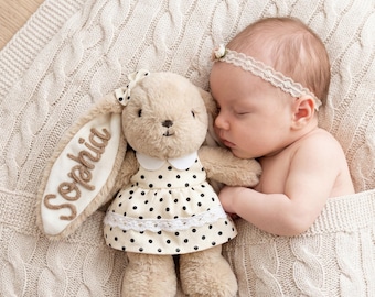 Neugeborenes Andenken Bunny Plüsch, personalisierte Name Kaninchen Kuscheltier, Babypartygeschenk, neues Baby Lovey