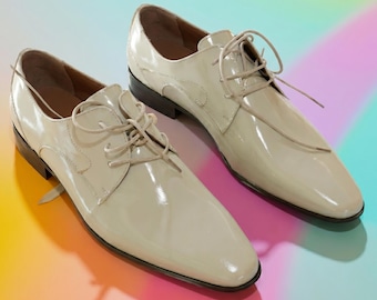 Men Cream Glossy Leather Dress Shoes Lace Up Formal Oxford Wedding Shoes Elegant Pointed Toe Classic Office Footwear