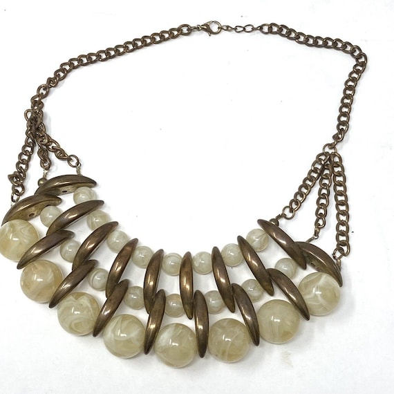 Vintage Brass & Cream Swirl Lucite Graduated Bead… - image 5