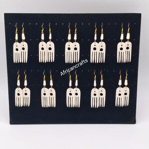 Pendientes africanos zulú al por mayor, accesorios tribales artesanales para mujeres masái, pendientes de latón y hueso hechos a mano.