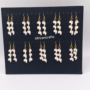 Accesorios tribales artesanales para mujeres masái, pendientes africanos zulúes al por mayor, pendientes de latón y hueso hechos a mano.