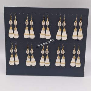 Accesorios tribales artesanales para mujeres masái, pendientes africanos zulúes al por mayor, pendientes de latón y hueso hechos a mano.