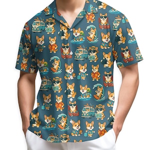 Puede incluir: Una camisa de manga corta con un estampado repetido de corgis de dibujos animados en varios escenarios de vacaciones. Los corgis se representan con gafas de sol, tablas de surf, cámaras y maletas, sobre un fondo verde azulado.