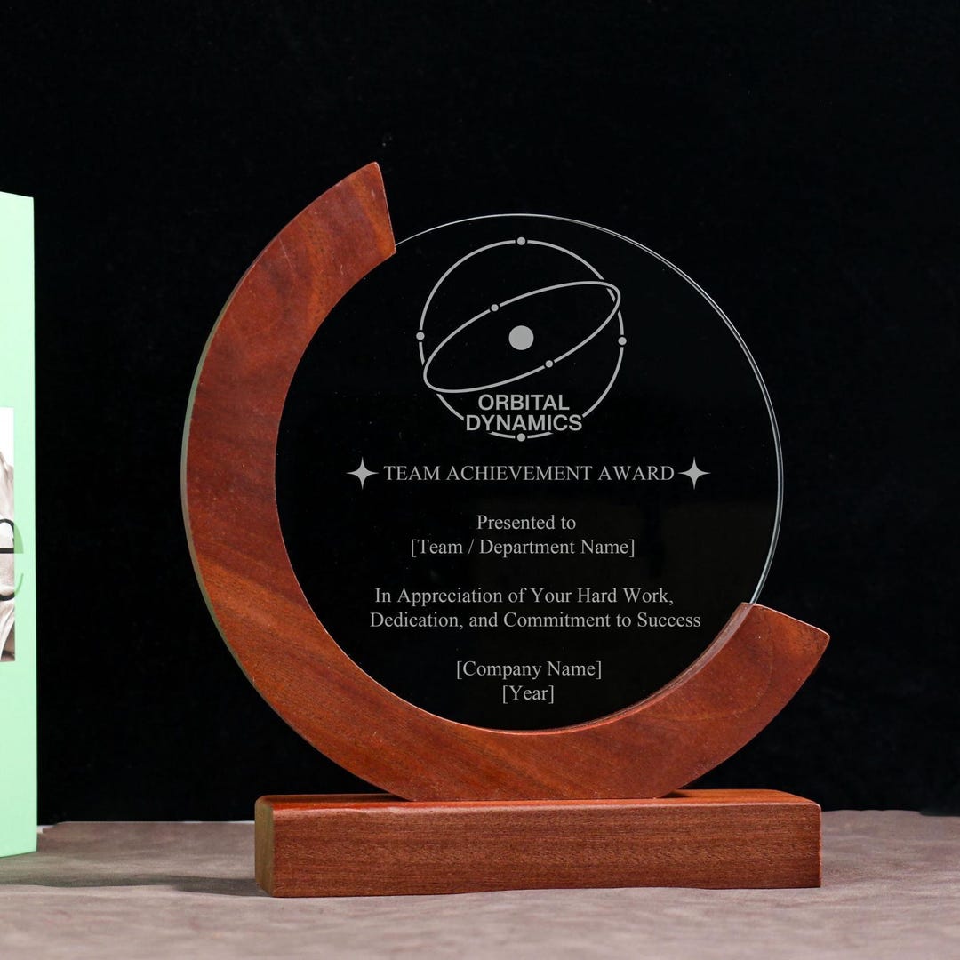 Personalized Corporate Trophies - Employee Recognition Awards ...