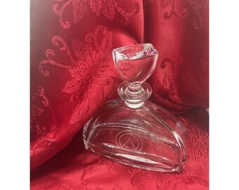 Decantador de vidrio vintage con el logotipo de la montaña, conmemorativo de 1977-2017, con tapón transparente.