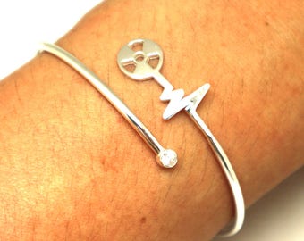 Personalized Radiology Xray Tech Bracelet - Radiologic Technologist Jewelry, College Graduation 2018 Gift for Rad Tech College Student