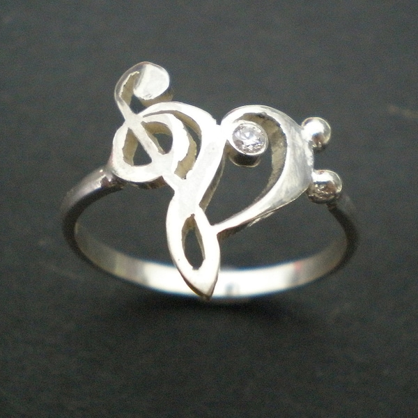 Music Love Heart Ring