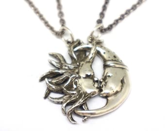 Sun Kissing Moon Couple Necklace Pendant - Sun and Moon Necklace Jewelry, Celestial Necklace, Matching Couple Necklace Set, His and Her GIft