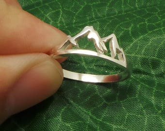 Sterling Silver Mountain Range Ring - Gift for Climber, Hiker, Mountain Gift for women, Gift for Mom, Mama, Virginia, Inspirational Ring