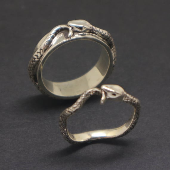 Ouroboros wedding shop band