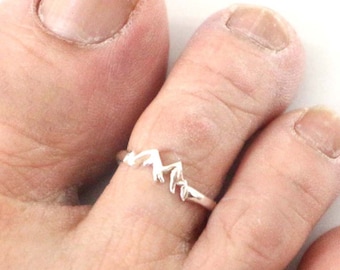 Anillo de dedo del pie ajustable de montaña - Joyería de montaña, anillo de dedo del pie ajustable, nudillo midi, joyería de pie, anillo de dedo del pie minimalista, regalo de los amantes de la naturaleza