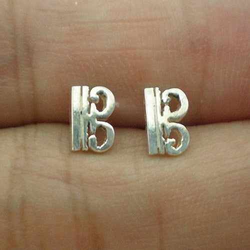 Silver Music Note Alto Clef Stud Earring - Gift for musician, teacher appreciation, dj, lovers, song writter, pianist, guitarist