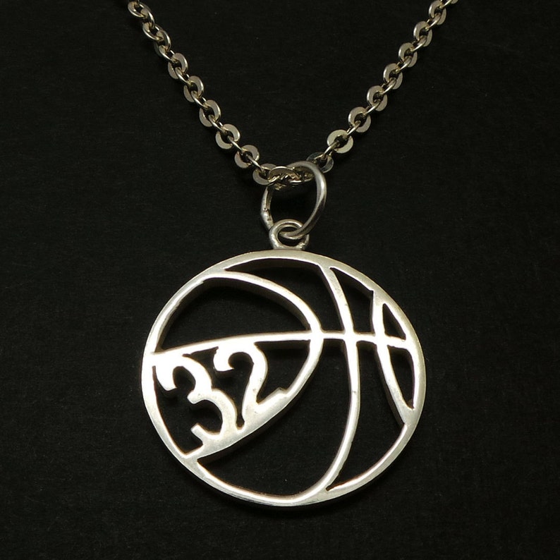 Personalized Number Basketball Necklace Basketball Jewelry Etsy Canada