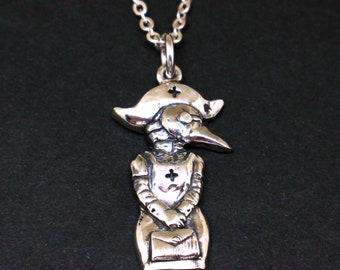 925 Sterling Silver Plague Doctor Necklace Pendant - Gift for Nurses, Doctors, Surgeon, Mother, Daughter, Best Friend, Niece