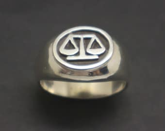 Silver Lawyer Ring - Men Signet Ring, Lawyer Jewelry, Professional Law School Gift, Scales of Justice, Father's Day Gift, Daddy, Dad Gift