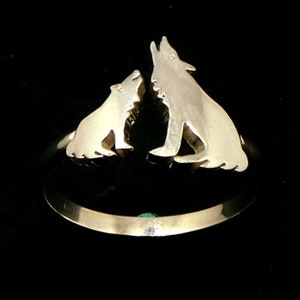 Mother and 3 Daughters Wolf Ring - Spirit Animal Howling Wolf Jewelry, Gift for Wolf Lovers Girl Women, Fox Lovers, Wolves Woodland Gift