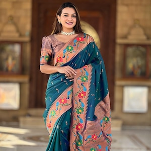 Teal & Pink Paithani Silk Saree: Zari Border, Peacock Motifs