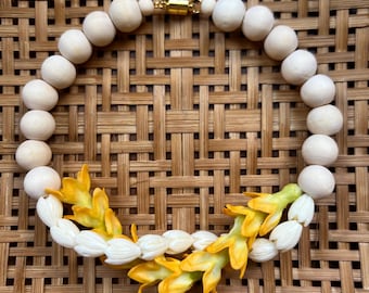 Triple Strand Pikake/pakalana/pink Lokelani Entwined - Etsy