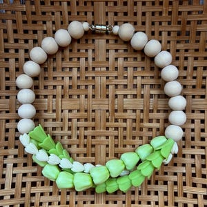 Green pakalana, pikake, crown triple lei - Forever Car Lei