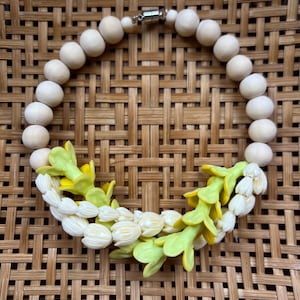 Solid Yellow pakalana, double pikake shells triple lei - Forever Car Lei