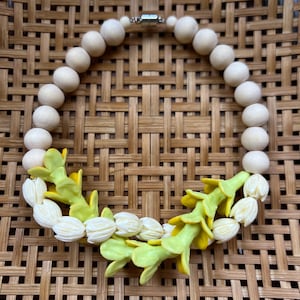 Solid Yellow pakalana, pikake shell double lei - Forever Car Lei