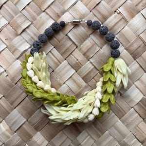 SUNRISE EWA COLLECTION - Triple Car Lei - Green crowns, Pakalanas, Pikake shells with charcoal lava beads (Mid-full)