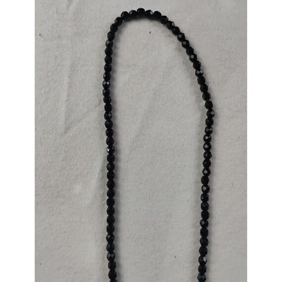 Black Beaded Necklace Women display picture 1
