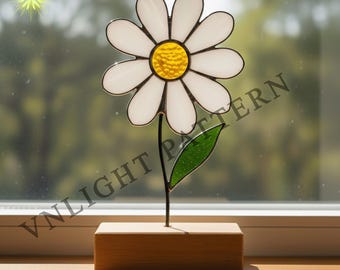 Digital download Daisy Flower Stained glass Pattern, Stained glass flower, DIY Stained Glass