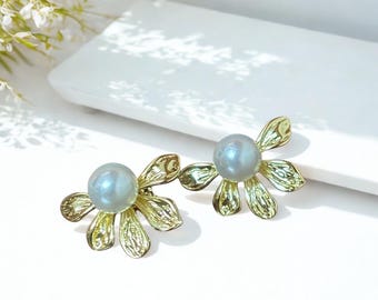 Halo Perle Ohrstecker, vergoldeter Messing Hochzeitsschmuck, Weihnachtsgeschenk