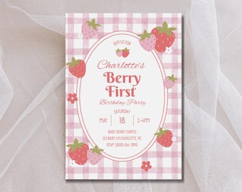 Invitación de primer cumpleaños con temática de bayas, fresas, fiesta de cuadros vichy rosas: Plantilla personalizable de Canva (descarga digital)