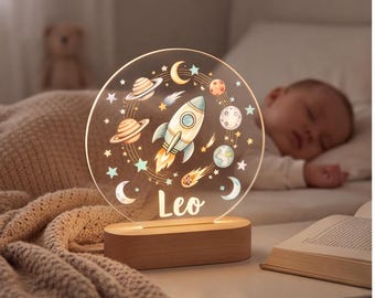 Lámpara de noche personalizada con forma de cohete espacial, lámpara de guardería con nombre personalizado, decoración para la habitación del bebé con temática espacial, regalo para recién nacidos con temática de astronauta, regalo para baby shower.