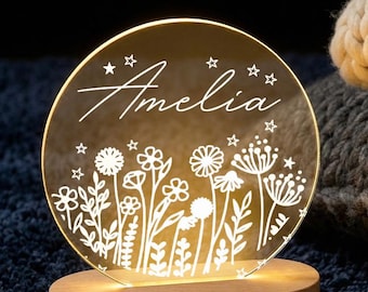 名前入りナイトライト、星付き花柄ワイルドフラワーアクリルランプ、彼女や赤ちゃんへのかわいい子供部屋ギフト