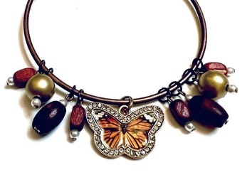 BUTTERFLY WOOD BEAD Charm Bracelet