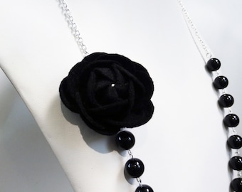 BLACK FELT ROSE Pearl Necklace