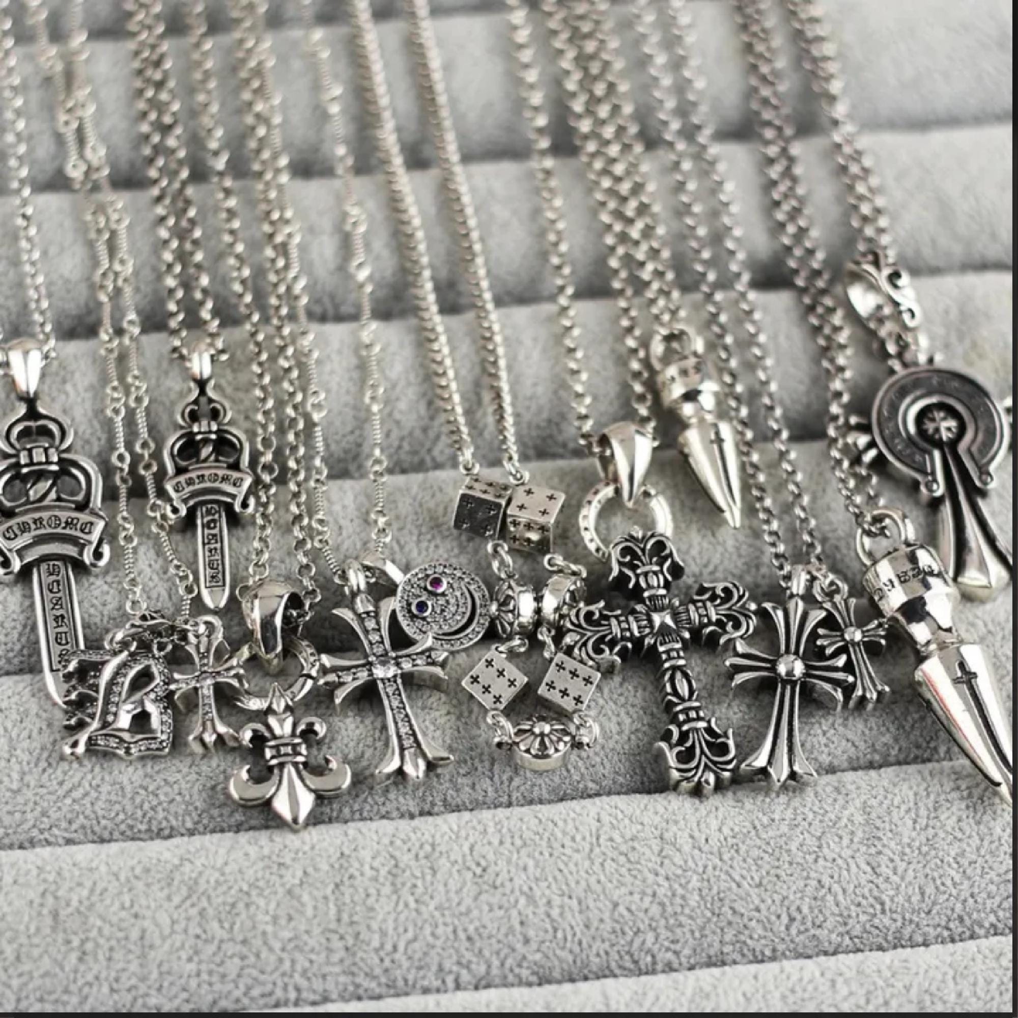 Chrome Heartsリンクチェーン短剣ペンダント CHROME HEARTS/クロムハーツ・ペンダント & ネックレスチェーン