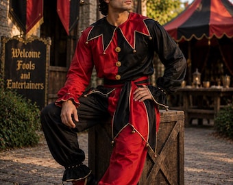 Pierrot Jester Cosplay Costume – Black Red Two-Tone Harlequin Circus Outfit