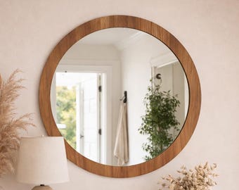 Specchio rotondo con cornice in legno, arredamento bagno in noce in stile scandinavo