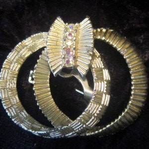 Vintage Intertwined Circle Brooch With Aurora Borealis Crystals